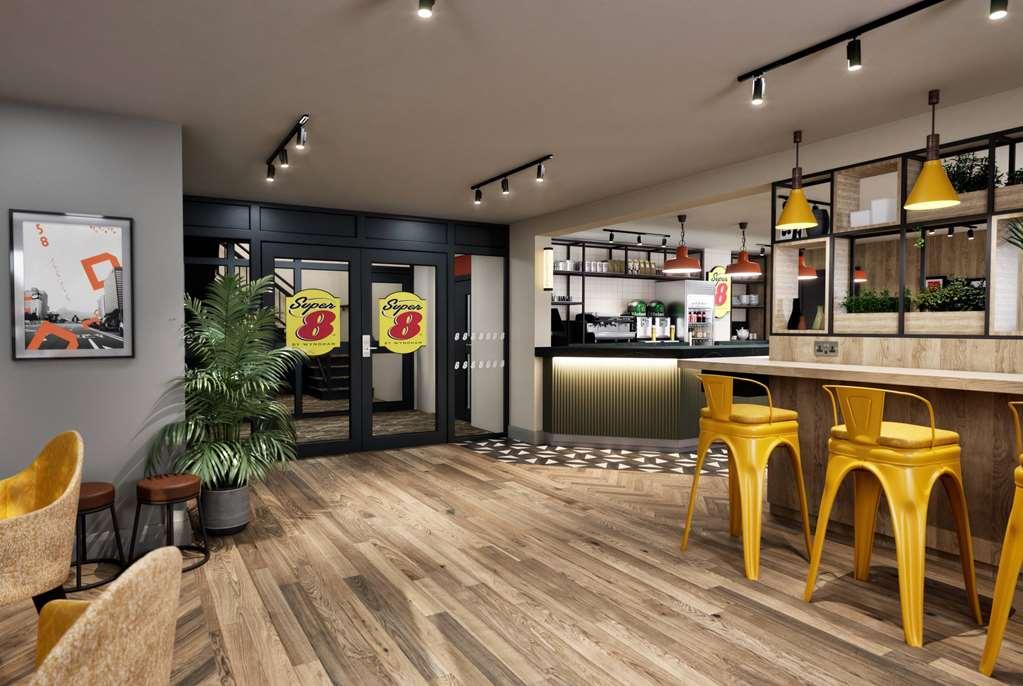 Super 8 By Wyndham Chester East Интерьер фото